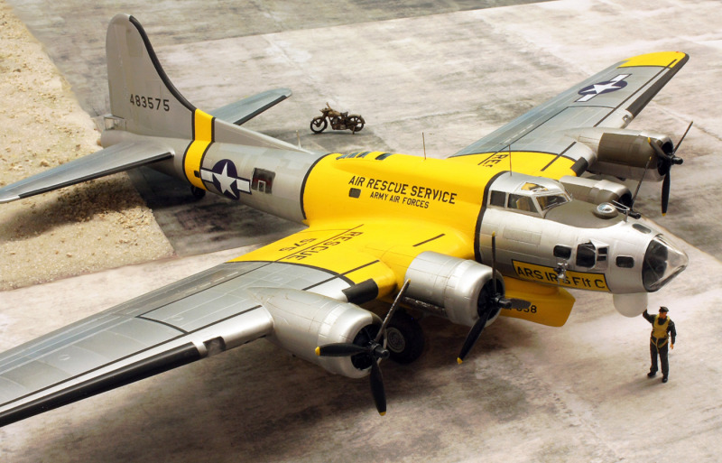 Boeing B-17H "Dumbo"