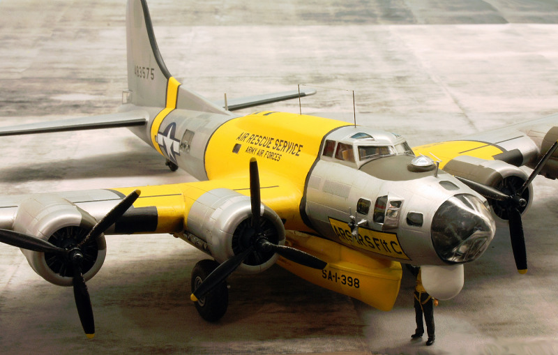 Boeing B-17H "Dumbo"