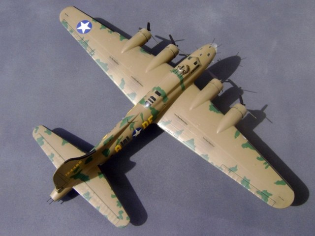 Boeing B-17F-10-BO Flying Fortress