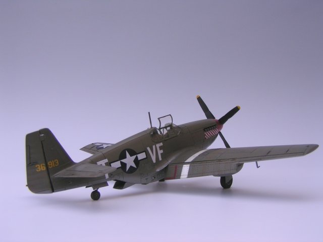 North American P-51B-7-NA Mustang