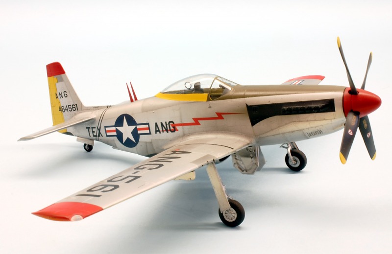 North American P-51H Mustang