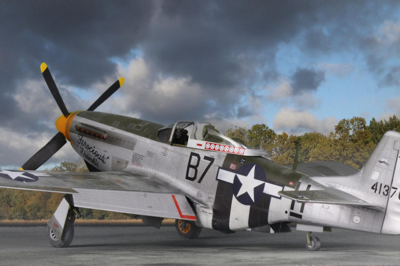 North American P-51D-5-NA Mustang