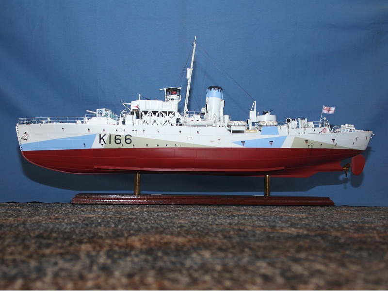 HMCS Snowberry K166