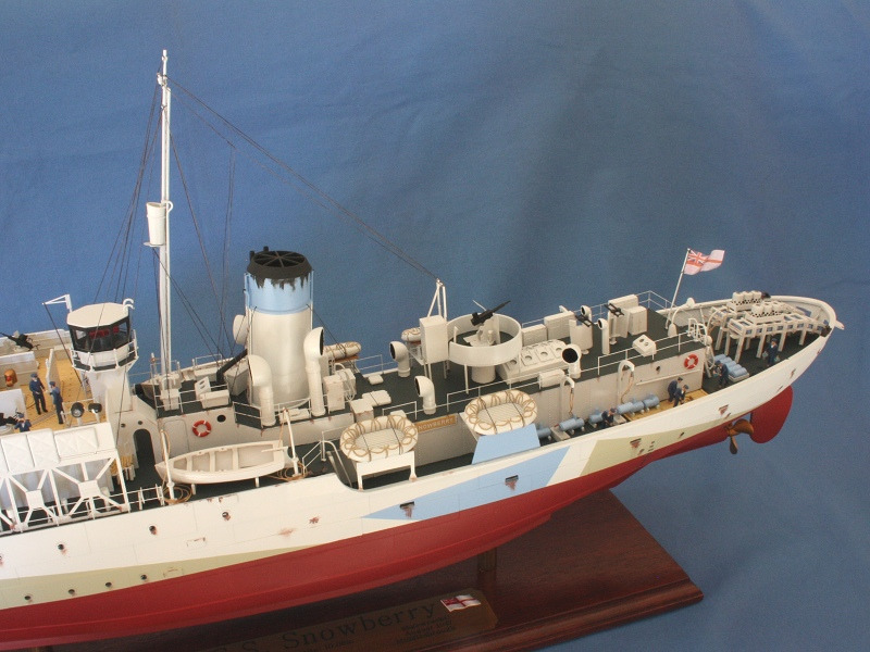 HMCS Snowberry K166