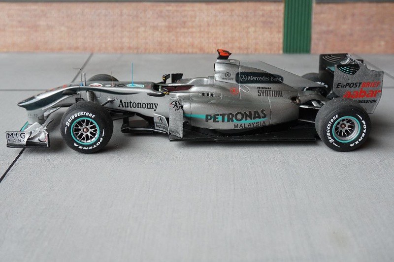 Mercedes GP Petronas MGP W01, Revell 1:24 von Franz Schubert