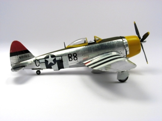 Republic P-47D-28-RE Thunderbolt