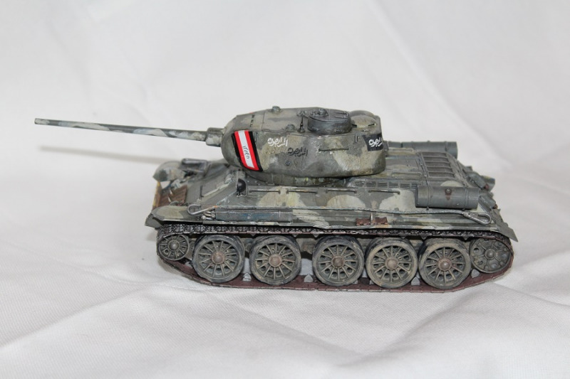 T-34/85 der libanesischen Al Mourabitoun-Miliz