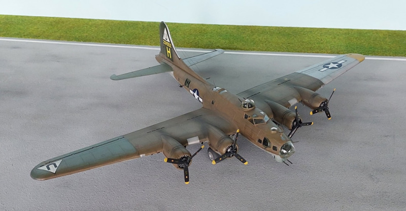 Boeing B-17G-20-BO Flying Fortress