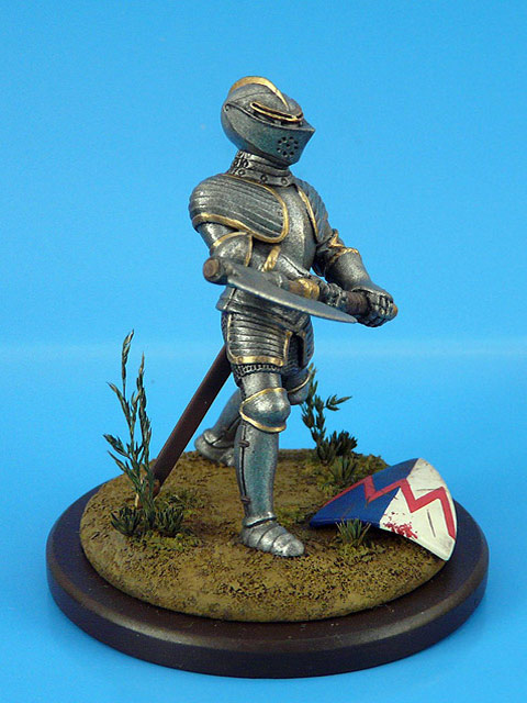 Ritter in germanischem Harnisch