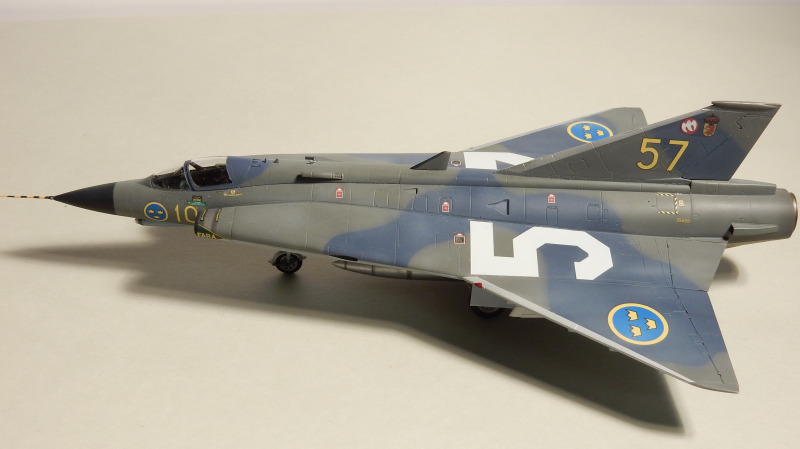 Saab J 35F-2 Draken
