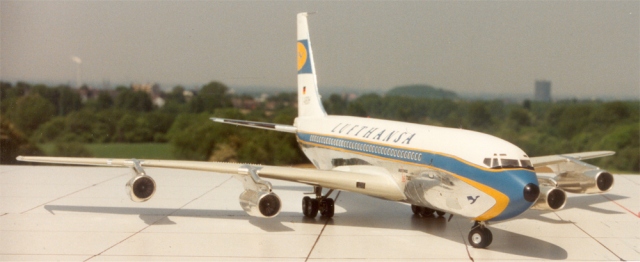 Boeing 720-030B