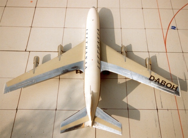 Boeing 720-030B