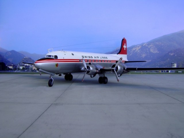 Modell Douglas DC-4 HB-ILA der Swiss Air Lines 