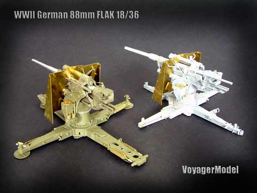 8,8 cm Flak 18 (AFV-Club, links) und 8,8 cm Flak 36 (Dragon/DML, rechts) komplett mit den jeweiligen