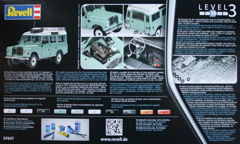 Die Kartonrückseite zeigt Detailbilder des Modells, benötigte Basisfarben und ein Foto der Bauteile