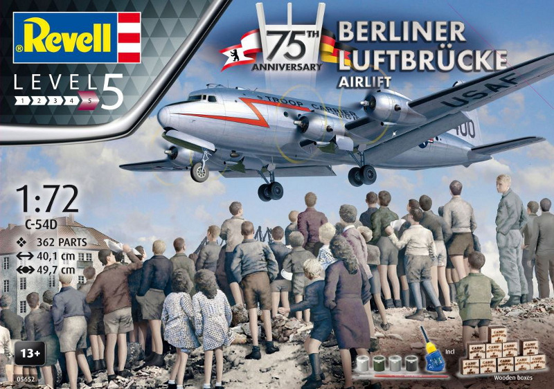 Revell - 75th Anniversary Berliner Luftbrücke - Douglas C-54D