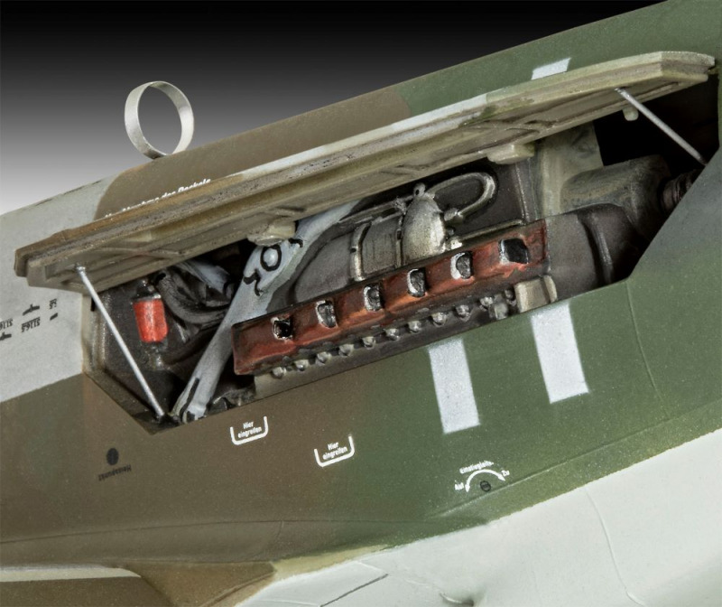 Foto des gebauten und lackierten Modells (revell.de)