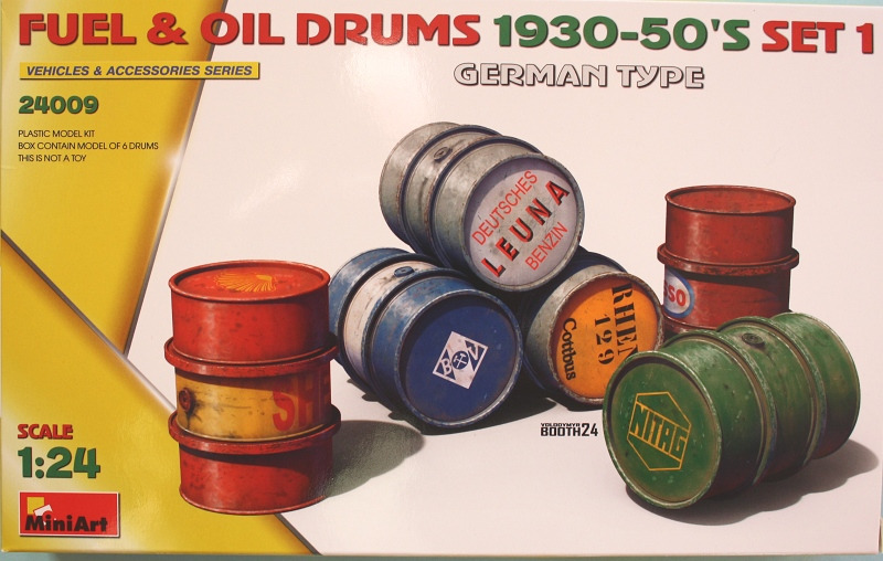 MiniArt - Fuel & Oil Drums 1930-50`s Set 1