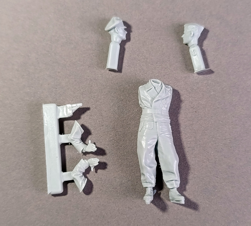 Tiger Aces in Normandy (2 Figures)