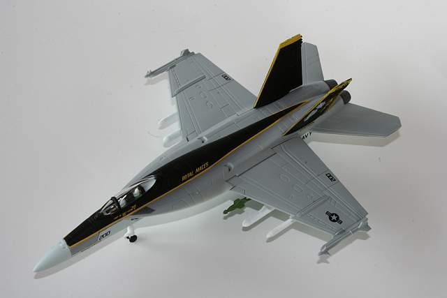Revell - F-18F Hornet