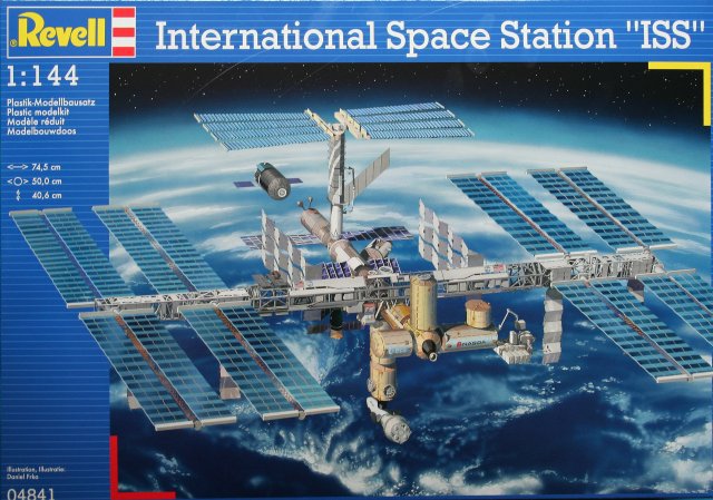 Revell - International Space Station ISS