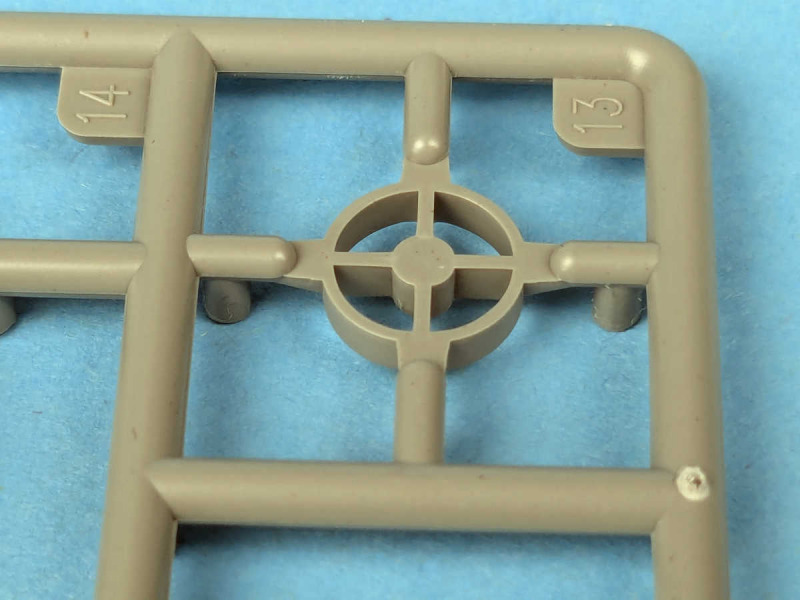 Modelcollect - German Luftwaffe Weapon Set 1