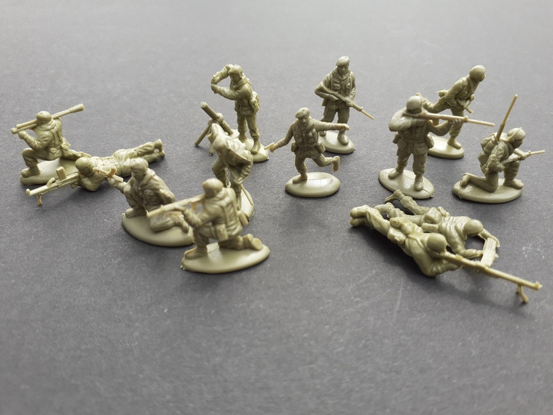 Matchbox - NATO Paratroopers