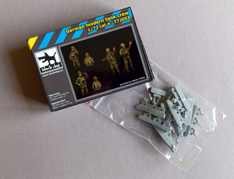 Black Dog - German modern tank crew