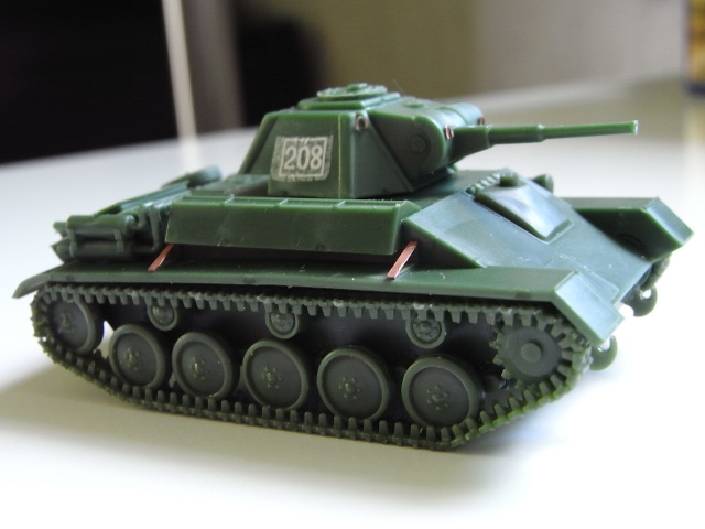 UM Unimodel - Light tank T-70M