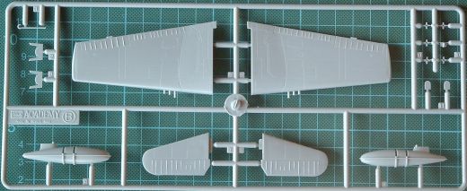 Academy - Grumman F6F-3/5 Hellcat