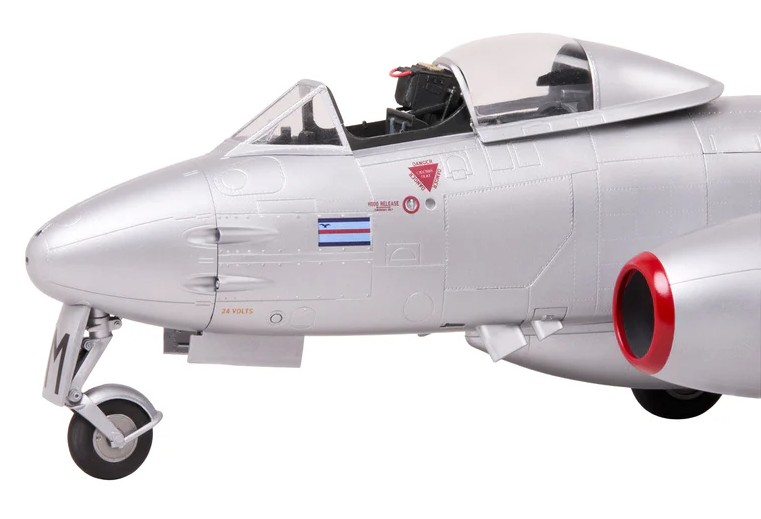 Das zusammengebaute und lackierte Modell (Foto: Revell)