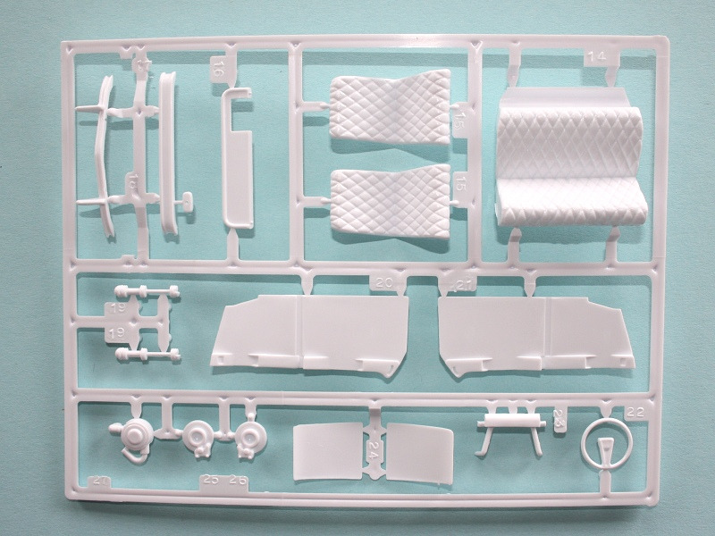 Die Sitze und Türverkleidungen werden nicht benötigt