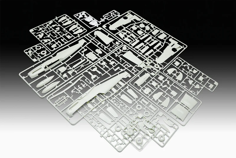 Die Spritzlinge des Bausatzes im Überblick. (Foto: Revell)