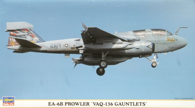 Hasegawa - Grumman EA-6B Prowler 