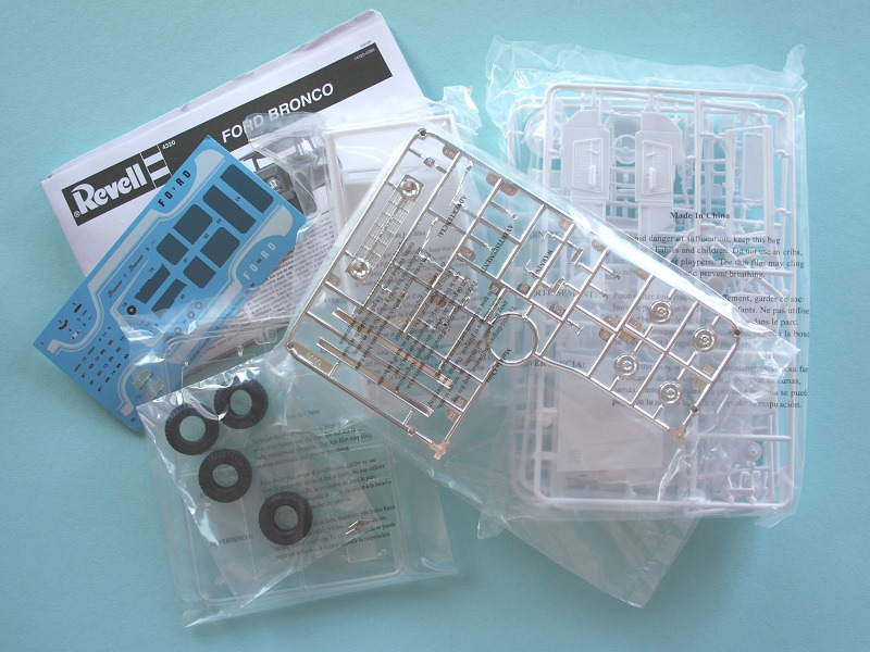 Der Kartoninhalt, alles ist gut verpackt