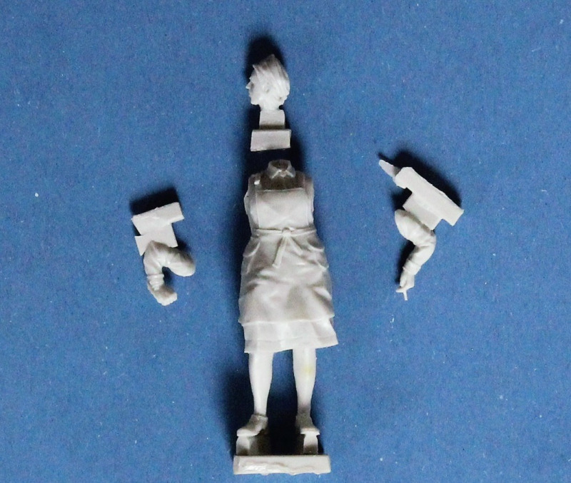 D-Day Miniature Studio - German DRK Nurse 1939-45