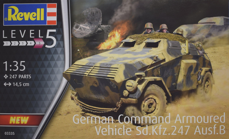 Revell - German Command Armoured Vehicle Sd.Kfz. 247 Ausf.B