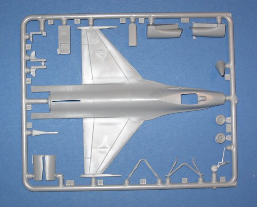 PM Modell - General Dynamics F-16 Fighting Falcon