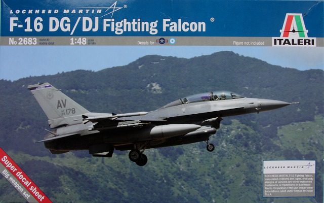 Italeri - F-16 DG/DJ Fighting Falcon