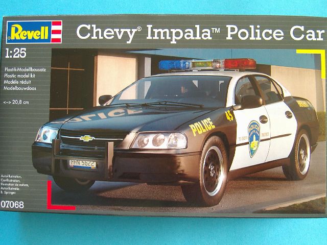 Revell - Chevy Impala Police Car