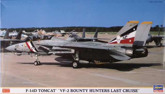 Hasegawa - F-14D Tomcat 'VF-2 Bounty Hunters'