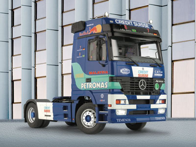 Revell - SAUBER PETRONAS Show Truck